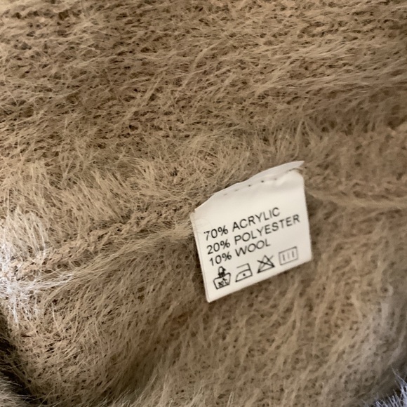 Simply Couture Long Sleeve Multi Color Print Sparkle Sweater Size L NWT - Picture 8 of 8